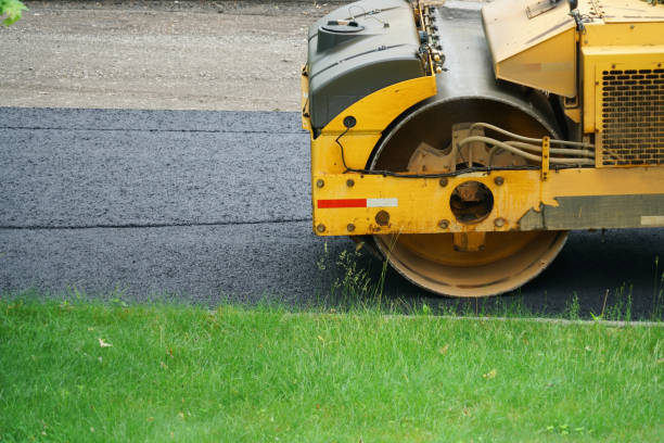 Driveway Snow Removal Preparation in Lathrop, CA